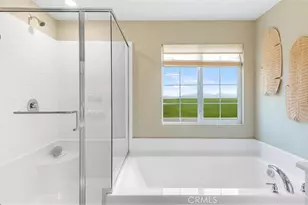1725 Phantom Ln, Rialto, CA 92376 - Photo 11