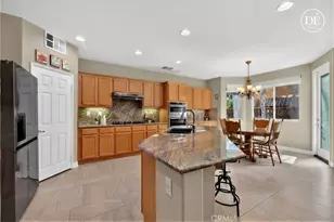 38134 Padaro St, Murrieta, CA 92563 - Photo 11