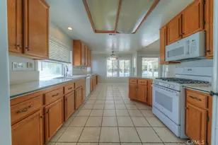 22663 Weatherly Ct, Wildomar, CA 92595 - Photo 15