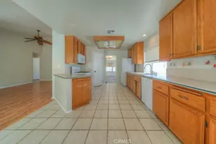 22663 Weatherly Ct, Wildomar, CA 92595 - Photo 13