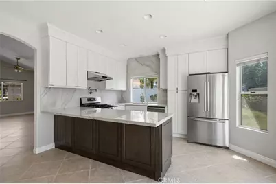 39992 Milos Court, Murrieta, CA 92563 - Photo 13