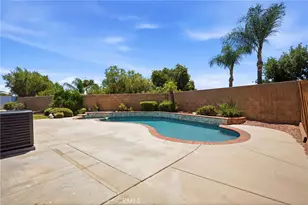 39992 Milos Ct, Murrieta, CA 92563 - Photo 23