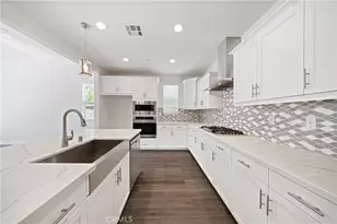 24261 Pistachio St, Murrieta, CA 92562 - Photo 11