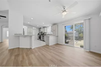 2726 Ramona Drive, Vista, CA 92084 - Photo 13