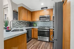 39244 Turtle Bay Ln, Murrieta, CA 92563 - Photo 11