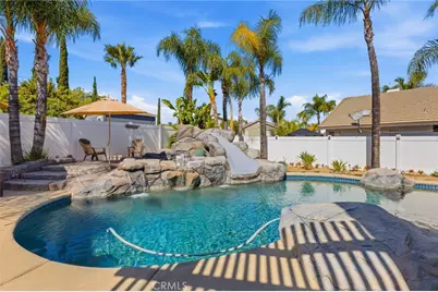 25221 Corte Sur, Murrieta, CA 92563 - Photo 49