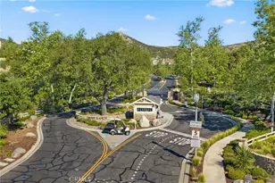 27558 Fern Pine Way, Murrieta, CA 92562 - Photo 53