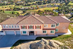 38000 Via Vista Grande, Murrieta, CA 92562 - Photo 59