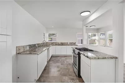 135 A, Bakersfield, CA 93304 - Photo 7