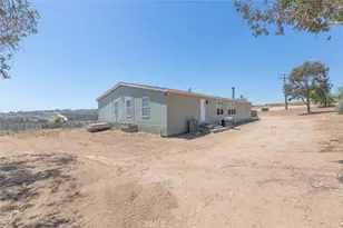 34715 Empty Saddle, Hemet, CA 92544 - Photo 31