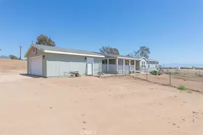 34715 Empty Saddle, Hemet, CA 92544 - Photo 3