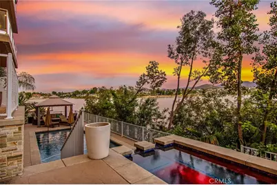 29743 Buggywhip Court, Canyon Lake, CA 92587 - Photo 3