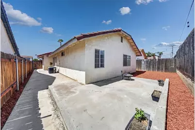 25076 Wendy Way, Moreno Valley, CA 92551 - Photo 21