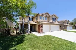 25326 Chesterfield Ln, Wildomar, CA 92595 - Photo 3