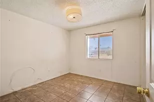 315 Michele Dr, Vista, CA 92084 - Photo 17