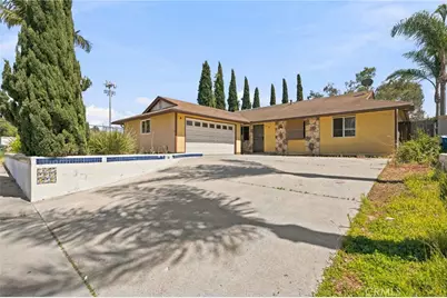 315 Michele Drive, Vista, CA 92084 - Photo 1