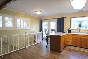 24032 Alpine Dr, Crestline, CA 92325 - Photo 5