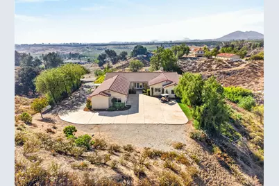 37540 Via El Dorado, Temecula, CA 92592 - Photo 71