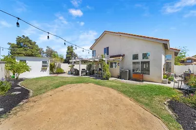 30508 Laurel Court, Murrieta, CA 92563 - Photo 33