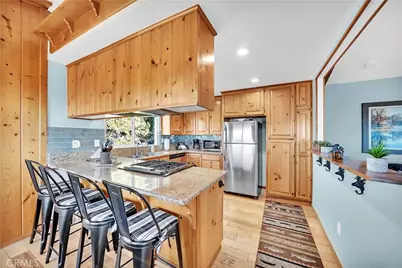 30895 Summit Drive, Running Springs, CA 92382 - Photo 13