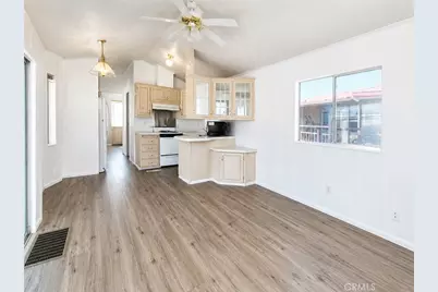 1295 106 S Cawston Avenue ##106, Hemet, CA 92545 - Photo 5