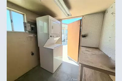 1295 106 S Cawston Avenue ##106, Hemet, CA 92545 - Photo 11