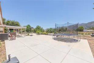 15271 Alvarado, Lake Elsinore, CA 92530 - Photo 17