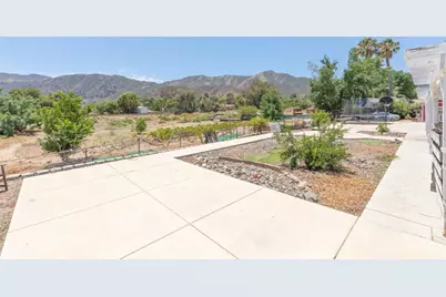 15271 Alvarado, Lake Elsinore, CA 92530 - Photo 21