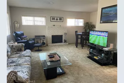 6056 Camerino, Lakewood, CA 90713 - Photo 5