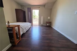 2410 N Towne, Pomona, CA 91767 - Photo 23