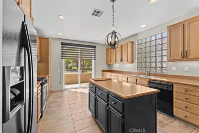 196 Four Seasons Boulevard, Hemet, CA 92545 - Photo 13