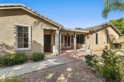 196 Four Seasons Boulevard, Hemet, CA 92545 - Photo 7
