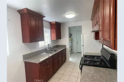 20365 Broken Bow, Apple Valley, CA 92307 - Photo 5