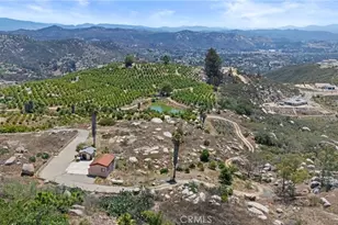1252 Rancho Luiseno, Escondido, CA 92026 - Photo 13