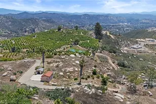 1252 Rancho Luiseno, Escondido, CA 92026 - Photo 13