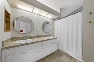 23755 Cork Oak Cir, Murrieta, CA 92562 - Photo 19