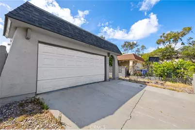 395 Calle Mariposa, Oceanside, CA 92057 - Photo 5