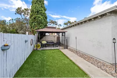 395 Calle Mariposa, Oceanside, CA 92057 - Photo 21
