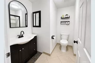 342 E Gilmore Drive, Corona, CA 92879 - Photo 21