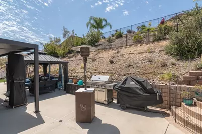 24089 Deputy, Menifee, CA 92584 - Photo 31