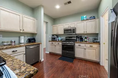 33205 Gypsum, Menifee, CA 92584 - Photo 15