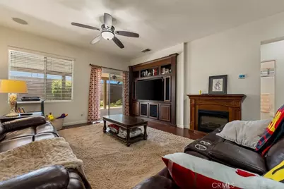 33205 Gypsum, Menifee, CA 92584 - Photo 17