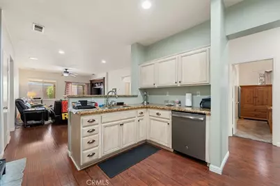 33205 Gypsum, Menifee, CA 92584 - Photo 13