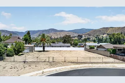 1215 E 39th Street, San Bernardino, CA 92404 - Photo 51