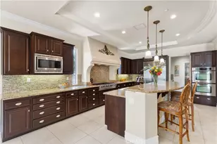 3349 Mendenaro Ct, Fallbrook, CA 92028 - Photo 9