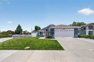 39502 Cedarwood Dr, Murrieta, CA 92563 - Photo 31