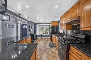 39502 Cedarwood Dr, Murrieta, CA 92563 - Photo 9