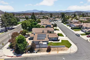 39502 Cedarwood Dr, Murrieta, CA 92563 - Photo 35