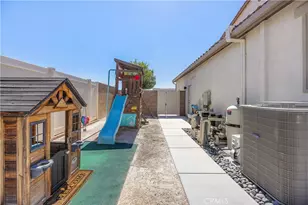 29631 Barrel Ct, Winchester, CA 92596 - Photo 45
