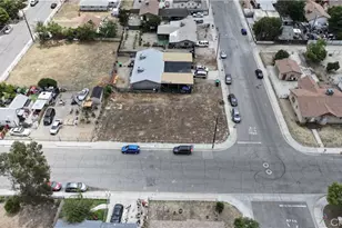 8 S Alessandro Ave, San Jacinto, CA 92583 - Photo 1